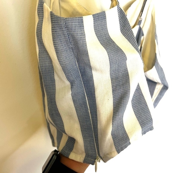2/$30 - If By Sea - Blue & Cream Striped Crop Top Spaghetti Strap Top Size L - Picture 5 of 6